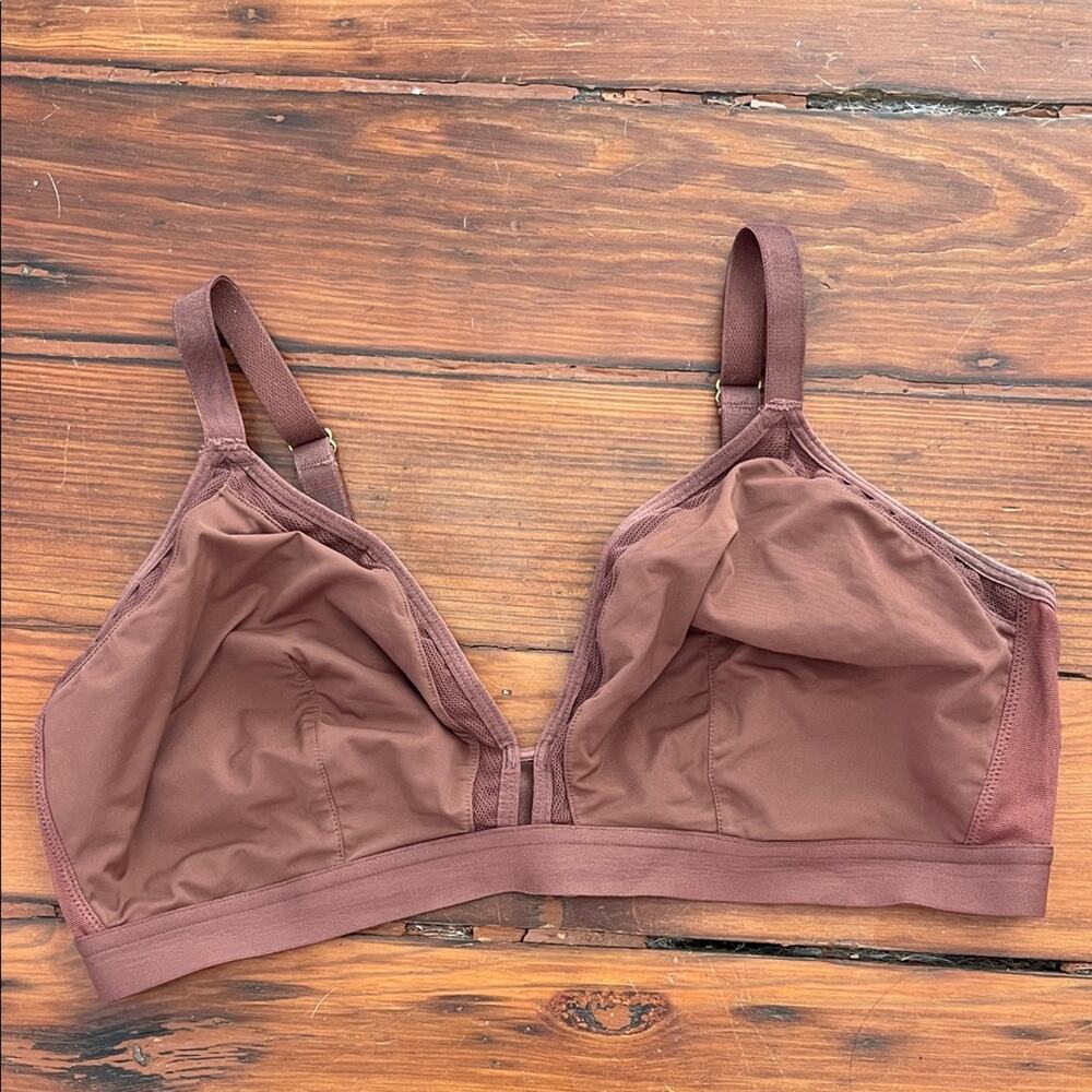 Lively lightly lined wireless bralette bra sz 2